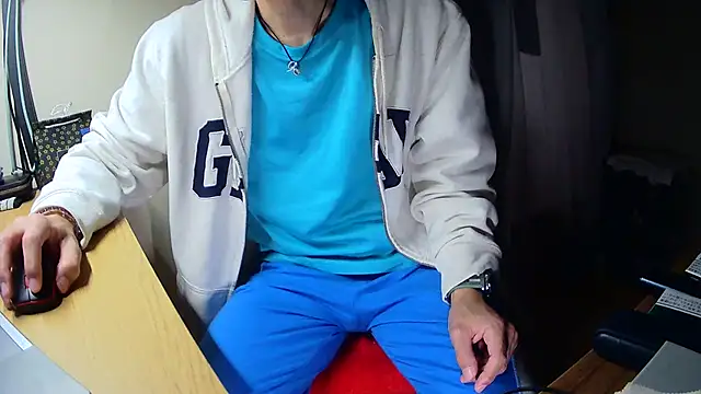 Snapshot of t-ky-taro chatting on April 23, 8:46 am t-ky-taro online show from April 23, 8:46 am