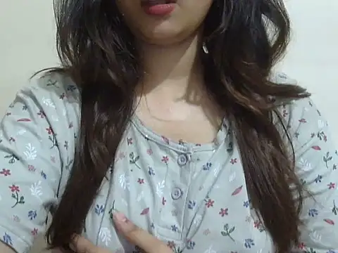 Snapshot of shivi_jaan chatting on May 29, 4:05 pm shivi jaan online show from May 29, 4:05 pm