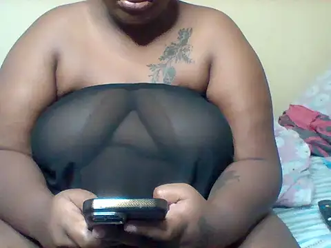 Snapshot of bunny_jay chatting on May 29, 5:49 am bunny jay online show from May 29, 5:49 am