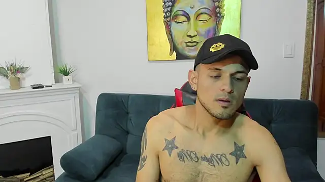 Snapshot of jacob_stonne chatting on April 17, 11:02 am jacob stonne online show from April 17, 11:02 am
