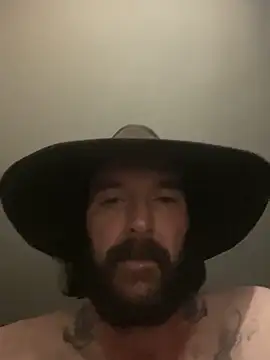 Snapshot of captainfork chatting on April 8, 2:06 pm captainfork online show from April 8, 2:06 pm