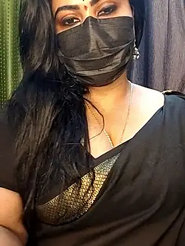 Snapshot of Anushka_flower chatting on April 28, 6:35 pm Anushka flower online show from April 28, 6:35 pm