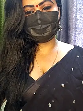 Snapshot of Anushka_flower chatting on May 2, 6:51 am Anushka flower online show from May 2, 6:51 am
