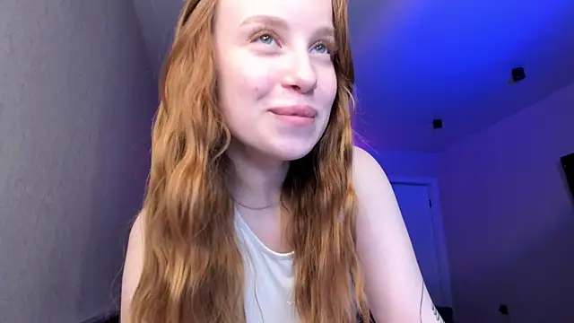 Snapshot of BunnyShinex chatting on May 15, 2:35 pm BunnyShinex online show from May 15, 2:35 pm