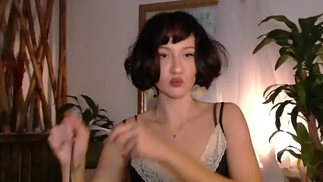 Snapshot of wanderwhitch chatting on July 10, 4:20 pm wanderwhitch online show from July 10, 4:20 pm
