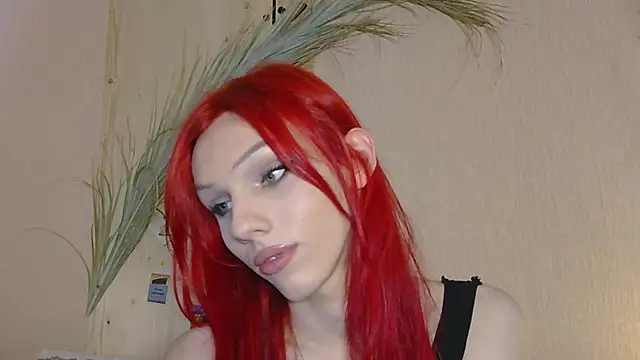 Kirana Hayes online show from April 28, 1:16 pm