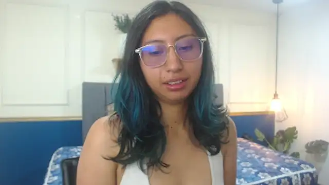 Violet 2003 online show from March 26, 3:50 pm