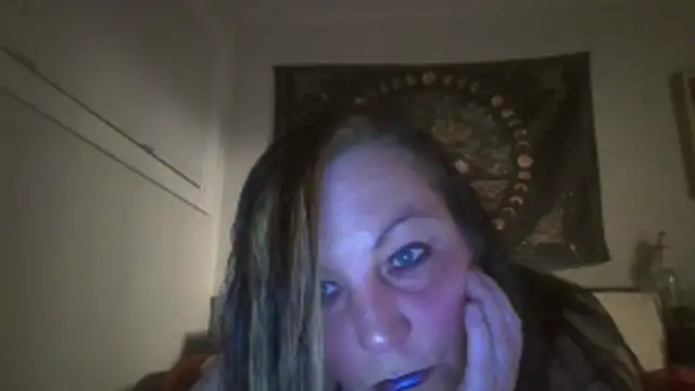 Queenemerald online show from March 26, 3:45 am