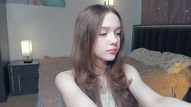 Snapshot of SharriSang chatting on May 18, 7:14 am SharriSang online show from May 18, 7:14 am