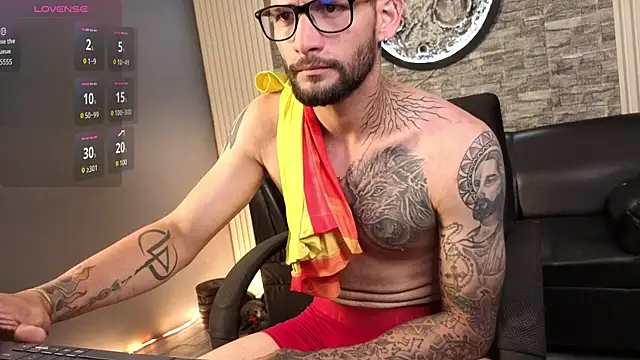 Snapshot of DERECK_OLSEN chatting on March 26, 8:58 pm DERECK OLSEN online show from March 26, 8:58 pm