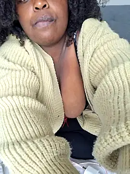 Snapshot of Sheryl007 chatting on April 10, 2:22 pm Sheryl007 online show from April 10, 2:22 pm
