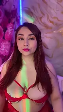 Snapshot of SweetLittleRed chatting on June 7, 10:24 pm SweetLittleRed online show from June 7, 10:24 pm