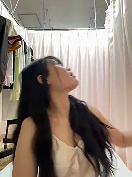 Naked-xx online show from May 25, 3:01 am