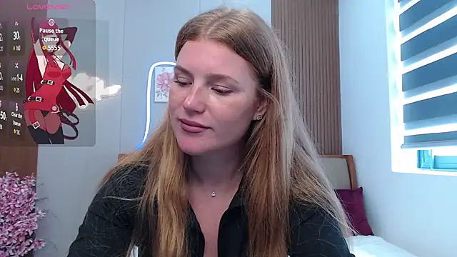 Carammelstorm online show from March 30, 3:40 am