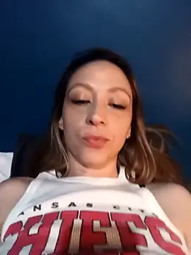 Snapshot of nickyone90 chatting on April 16, 9:39 pm nickyone90 online show from April 16, 9:39 pm