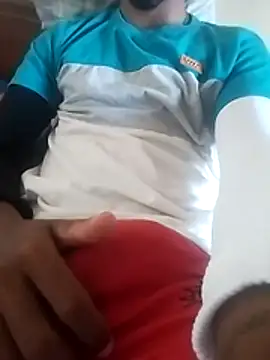 Snapshot of wildguy27 chatting on March 26, 11:16 am wildguy27 online show from March 26, 11:16 am