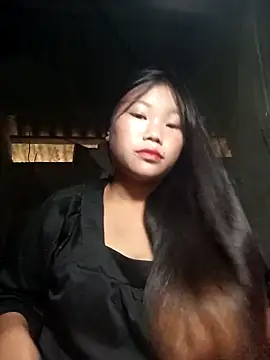 Snapshot of Snow-queen chatting on April 19, 6:13 am Snow-queen online show from April 19, 6:13 am