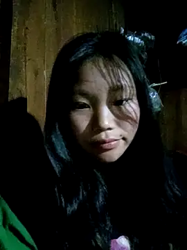 Snapshot of Snow-queen chatting on May 5, 1:41 pm Snow-queen online show from May 5, 1:41 pm