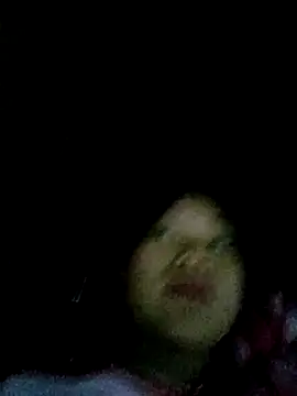 Snapshot of Snow-queen chatting on May 9, 11:15 am Snow-queen online show from May 9, 11:15 am