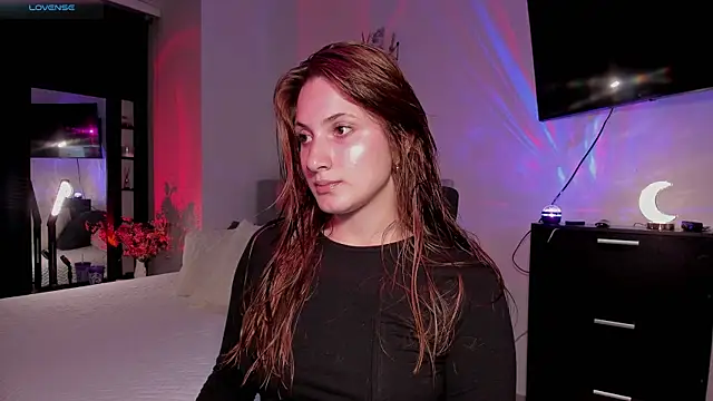 Snapshot of miia_jhones16 chatting on April 2, 3:26 am miia jhones16 online show from April 2, 3:26 am