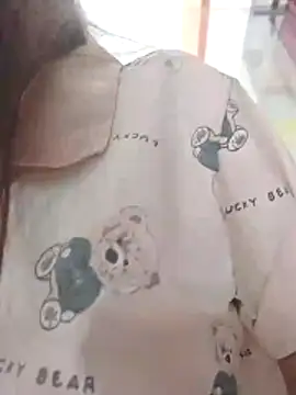 tinyk6 online show from April 22, 2:25 am