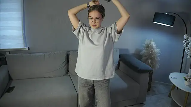 Snapshot of DanutaCasad chatting on March 27, 10:59 am DanutaCasad online show from March 27, 10:59 am