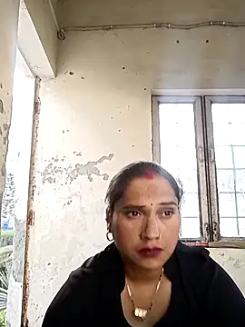 Snapshot of Raanieoy012 chatting on April 13, 1:55 am Raanieoy012 online show from April 13, 1:55 am