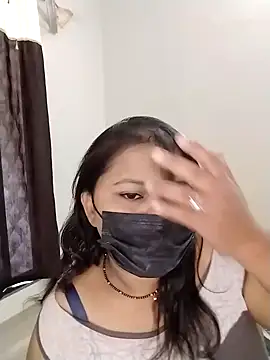 Snapshot of Hoty_bhabii chatting on April 20, 8:39 am Hoty bhabii online show from April 20, 8:39 am