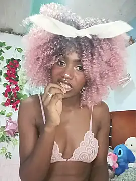 Snapshot of KatyBelle_ chatting on March 30, 5:36 pm KatyBelle online show from March 30, 5:36 pm