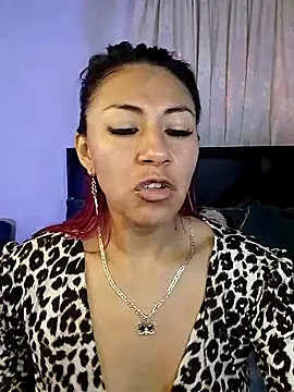 Snapshot of tatianabelli chatting on April 30, 6:03 pm tatianabelli online show from April 30, 6:03 pm