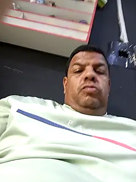 Danielleon12  online show from April 18, 6:56 pm