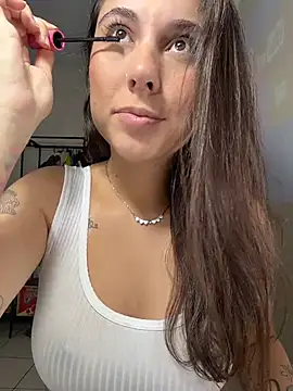 Snapshot of Carolzinhalux69 chatting on May 29, 5:00 pm Carolzinhalux69 online show from May 29, 5:00 pm