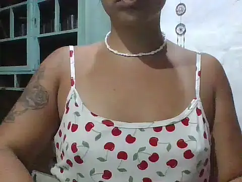 paula2412 online show from March 26, 10:59 pm