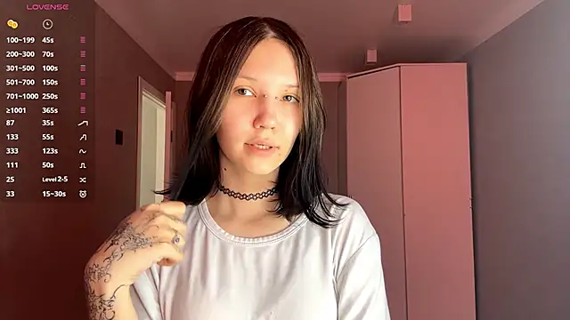 AmeliaMiotii online show from April 26, 11:08 am