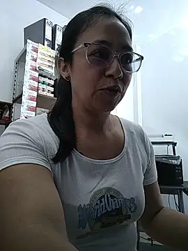 Snapshot of Violeta--7 chatting on June 25, 1:48 pm Violeta--7 online show from June 25, 1:48 pm