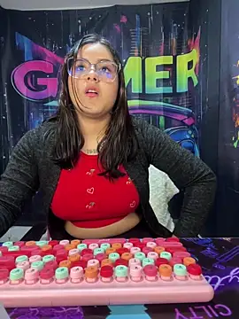 Snapshot of Norabyxxx chatting on March 28, 3:28 am Norabyxxx online show from March 28, 3:28 am