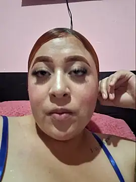 Snapshot of venuscopper chatting on May 26, 1:23 am venuscopper online show from May 26, 1:23 am