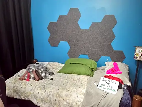 MachoPutito online show from December 18, 3:23 am