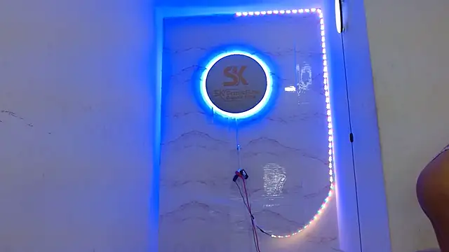 Snapshot of Lucy_slupyyy_hard chatting on April 28, 3:11 am Lucy slupyyy hard online show from April 28, 3:11 am