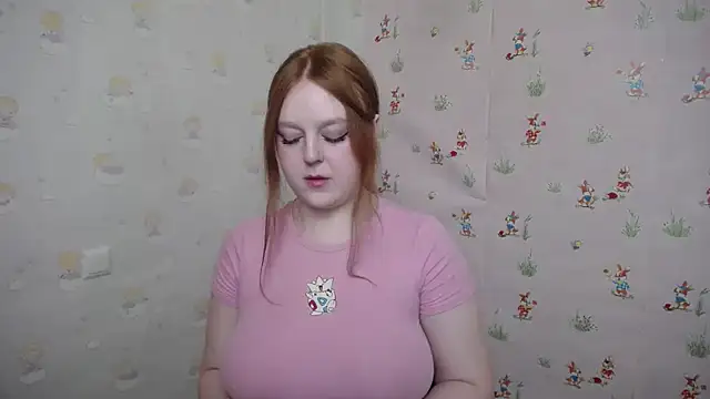 LiluCute online show from April 9, 5:29 pm