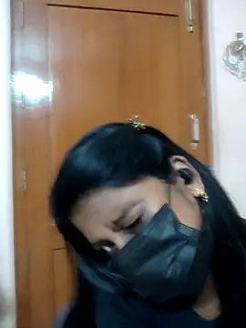 Snapshot of Tamil_Hot_Thara chatting on April 2, 4:15 pm Tamil Hot Thara online show from April 2, 4:15 pm