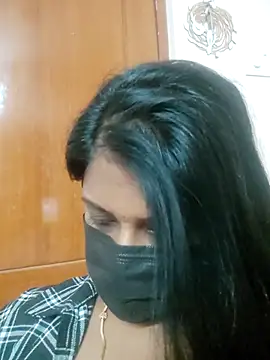 Snapshot of Tamil_Hot_Thara chatting on April 16, 6:09 pm Tamil Hot Thara online show from April 16, 6:09 pm