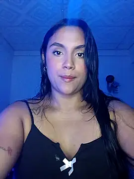 Kim roussee online show from April 7, 7:20 am