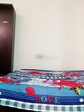 Snapshot of Sexyy_Bhabhi_143 chatting on July 13, 11:24 am Sexyy Bhabhi 143 online show from July 13, 11:24 am