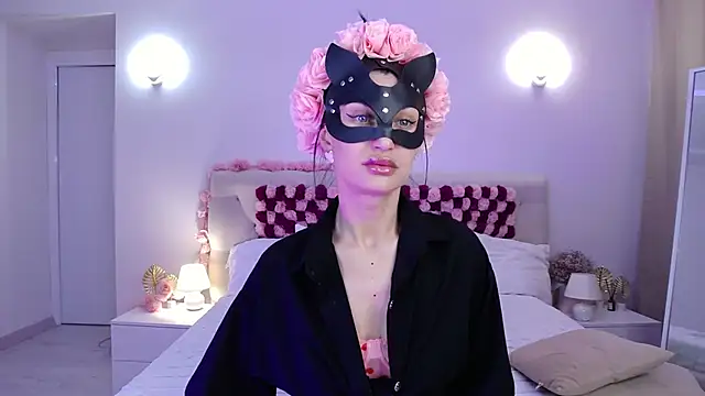 Snapshot of AriannaCruise chatting on May 5, 3:03 am AriannaCruise online show from May 5, 3:03 am
