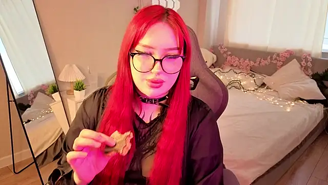 Snapshot of Jane_Goddesss chatting on June 27, 12:22 pm Jane Goddesss online show from June 27, 12:22 pm