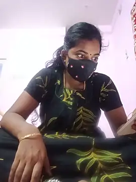 Snapshot of tamilratchasii chatting on May 25, 12:33 pm tamilratchasii online show from May 25, 12:33 pm