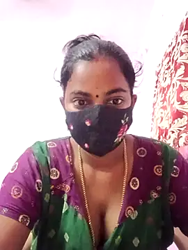 Snapshot of tamilratchasii chatting on June 28, 6:52 am tamilratchasii online show from June 28, 6:52 am
