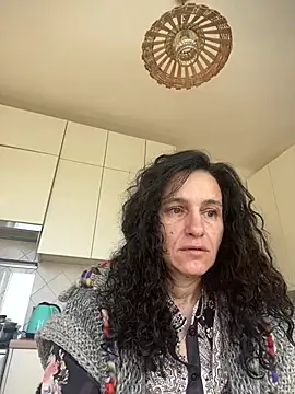 Snapshot of StellaMia263 chatting on May 6, 7:02 am StellaMia263 online show from May 6, 7:02 am