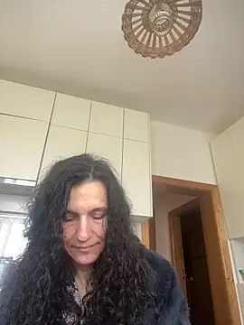 Snapshot of StellaMia263 chatting on May 8, 7:03 am StellaMia263 online show from May 8, 7:03 am